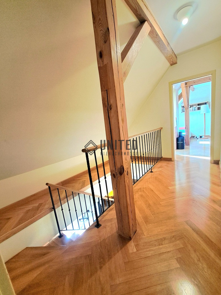 Mieszkanie Sprzedaż  Wrocław-Krzyki 18