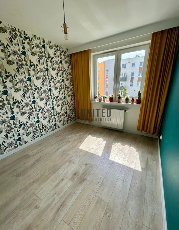 Mieszkanie Sprzedaż  Wrocław-Psie Pole Laurowa 5