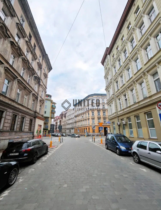 Mieszkanie Sprzedaż  Wrocław-Krzyki Stacha Świstackiego 19