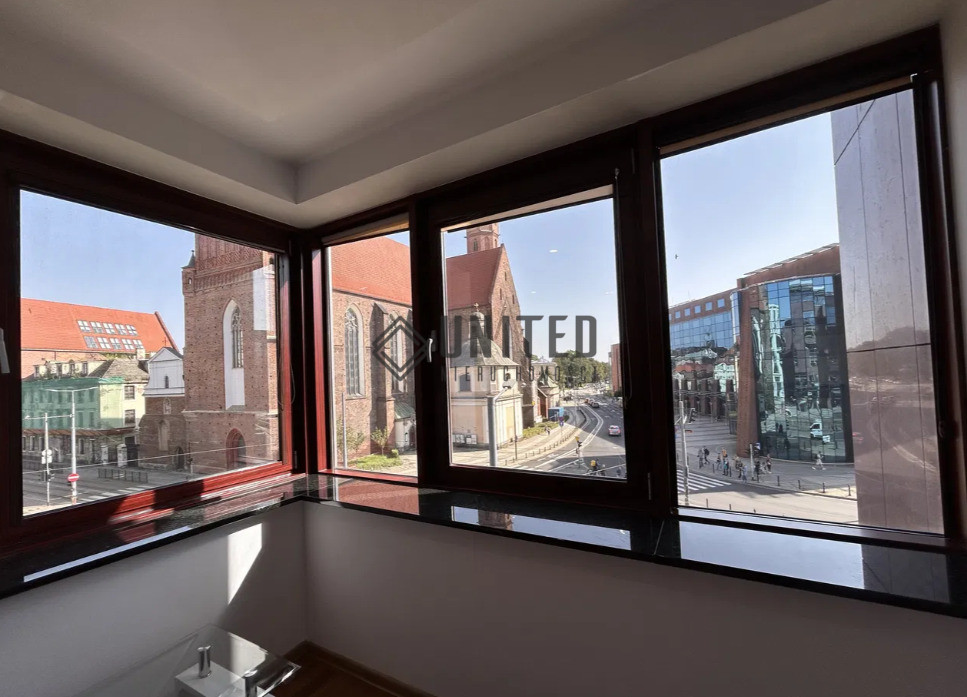 Mieszkanie Sprzedaż  Wrocław-Stare Miasto Biskupia 3