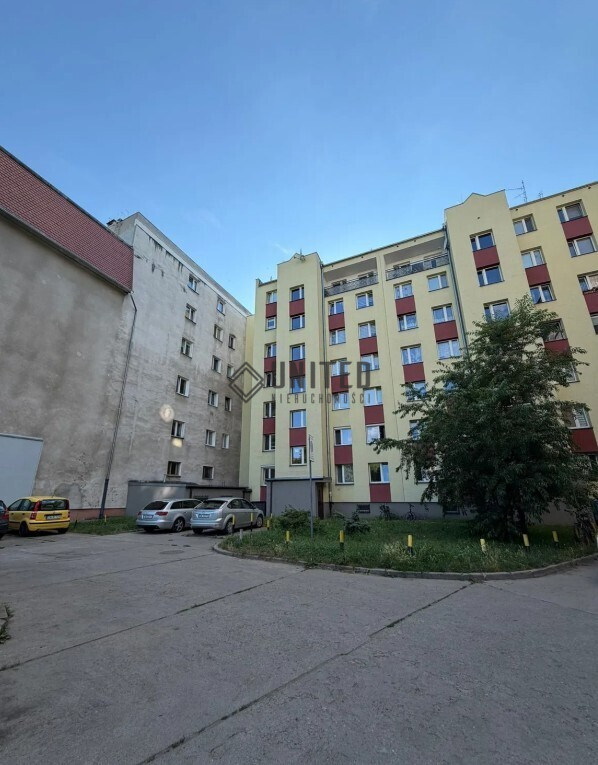 Mieszkanie Sprzedaż  Wrocław-Krzyki Wesoła 13