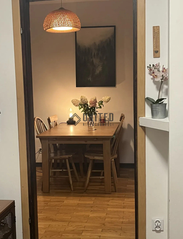 Mieszkanie Sprzedaż  Wrocław-Krzyki al.&nbsp;Akacjowa 4