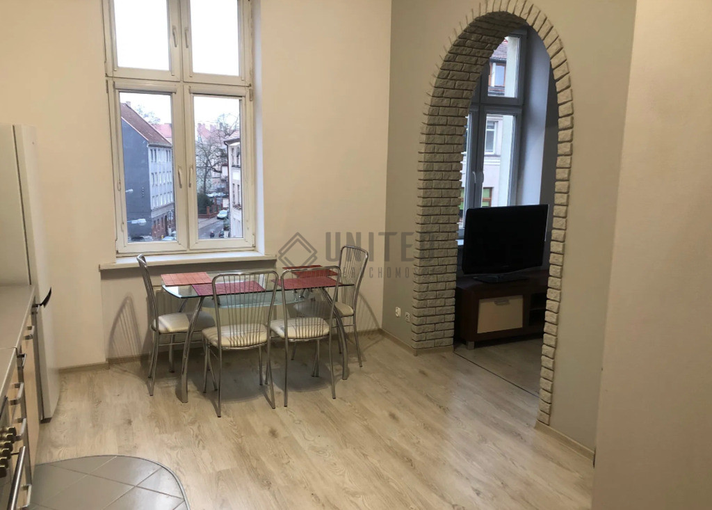 Mieszkanie Sprzedaż  Stare Miasto Ignacego Paderewskiego 5