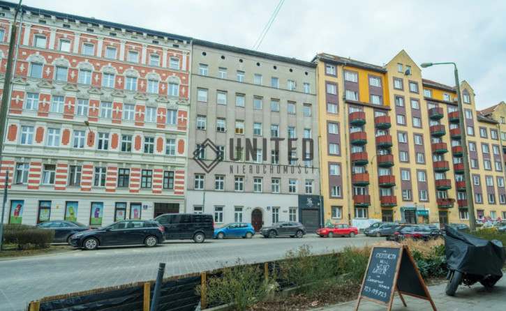 Mieszkanie Sprzedaż  Wrocław-Śródmieście Pomorska 19