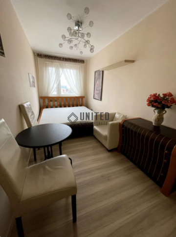 Mieszkanie Sprzedaż  Wrocław-Krzyki Radosna 12