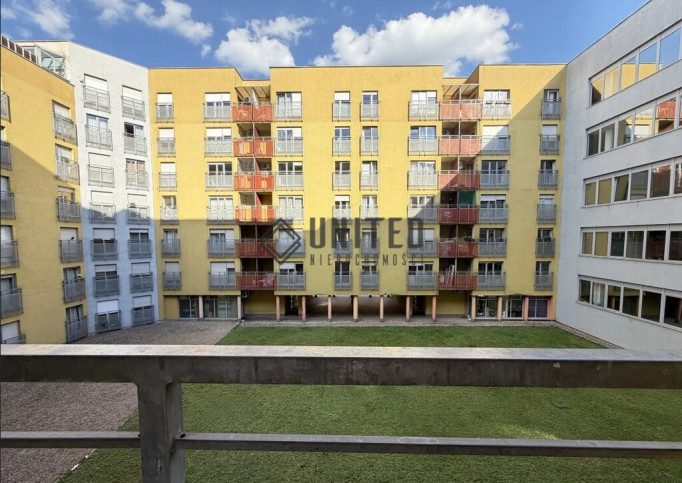 Mieszkanie Sprzedaż  Wrocław-Fabryczna Białowieska 11